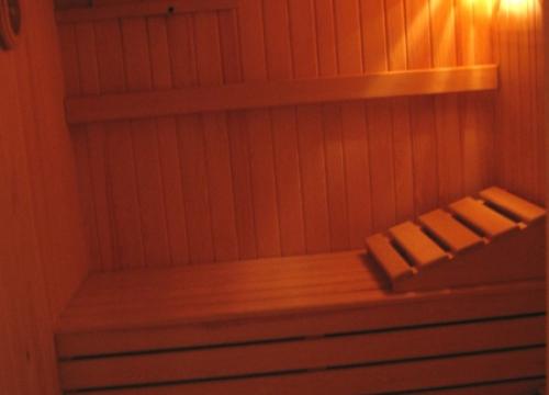 sauna-7.jpg